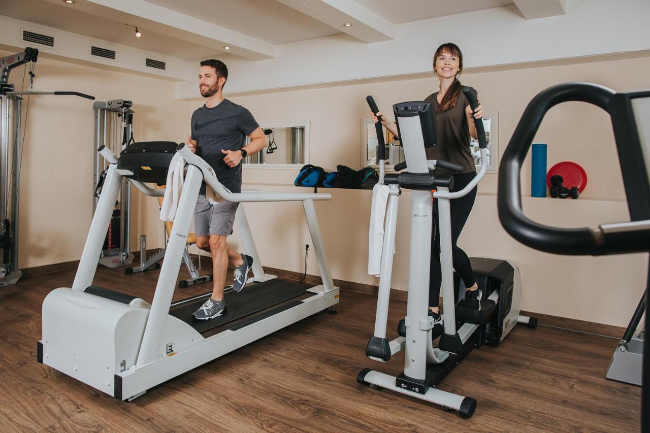 Ortner'S Resort Bad Füssing Esterno foto Elliptical trainer