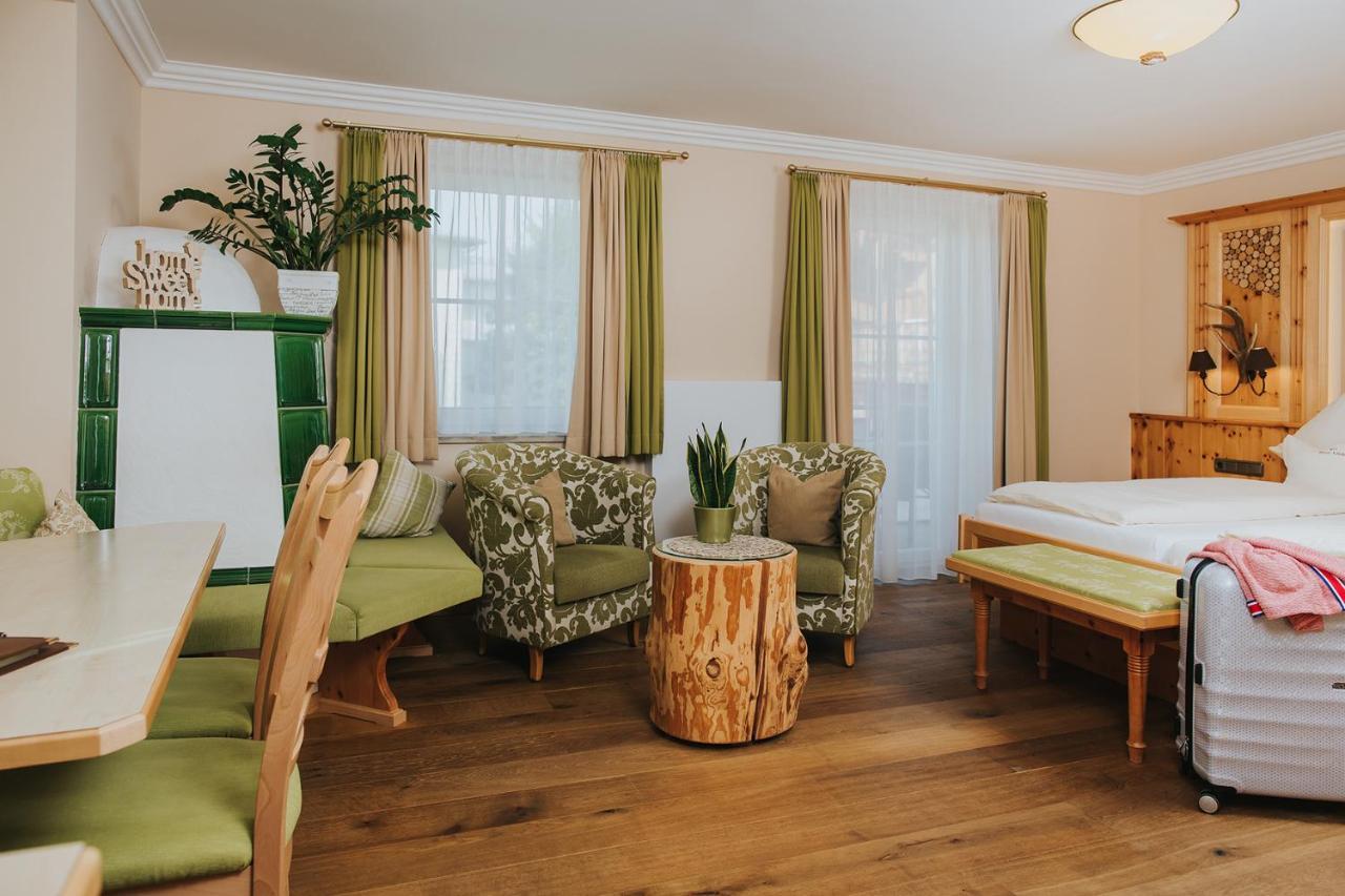 Ortner'S Resort Bad Füssing Esterno foto A typical hotel room