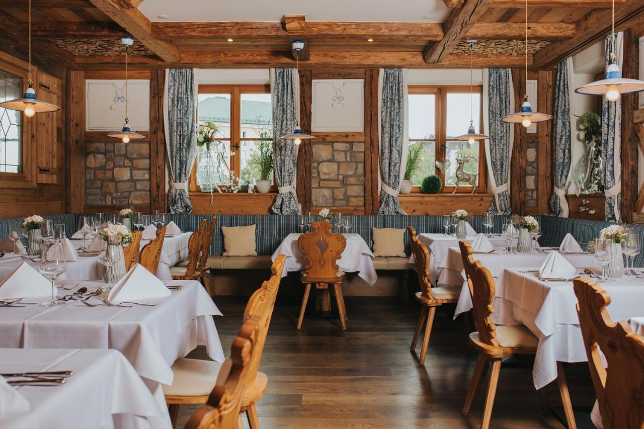 Ortner'S Resort Bad Füssing Esterno foto Restaurant in the Hotel Axelmannstein