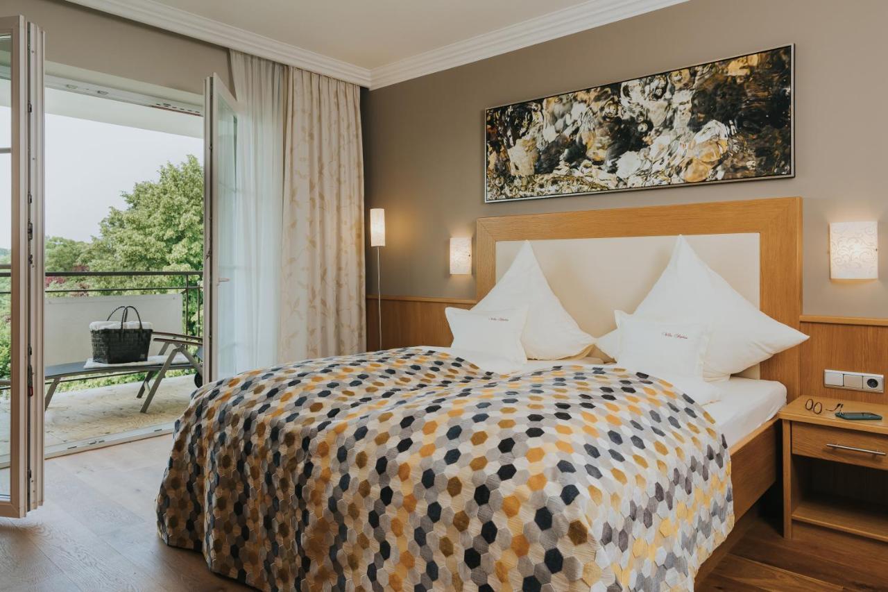 Ortner'S Resort Bad Füssing Esterno foto A typical room at the Hotel